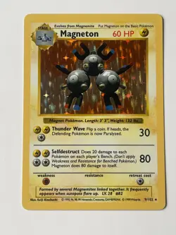Pokemon Card Base Shadowless Magneton Holo Near mint 9/102 + Extra Cards - Image 1