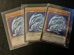 3x Blue-Eyes White Dragon LCKC-EN001 Ultra Rare Playset NM-/LP+ SDK ART YUGIOH! - Image 1
