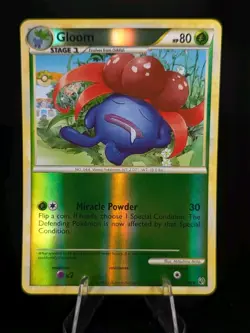 Gloom 27/90- [NM] - Reverse Holo - HGSS Undaunted Pokemon TCG - Image 1
