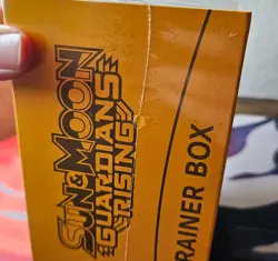 Pokemon - Sun & Moon Guardians Rising ETB Sealed - Minor Tear (see photo) - Image 3