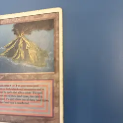 Volcanic Island, Magic the Gathering card revised edition, heavy play condition - Image 2