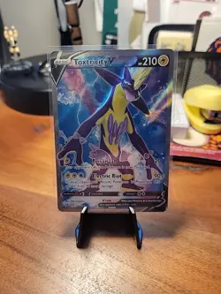 Pokemon TCG Toxtricity V 182/192 Rebel Clash Full Art Ultra Rare Holo - Image 1