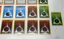 1999 Pokemon Base Set Unlimited Non Holo Trading Card Bundle (Set Of 25) - Image 4