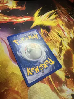 Pokemon Pokemon Collector 22/30 HGSS Trainer Kit Lighting LP - Image 4