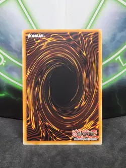Yugioh Dark Magician MGED-EN002 Premium Gold Rare 1st Edition NM - Image 2