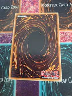Yugioh Blue-Eyes White Dragon MVP1-ENG55 Gold Rare 1st Edition Near Mint - Image 3