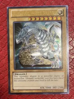 YuGiOh Blue-Eyes White Dragon YSKR-EN001 Ultimate Rare Unlimited - Image 1