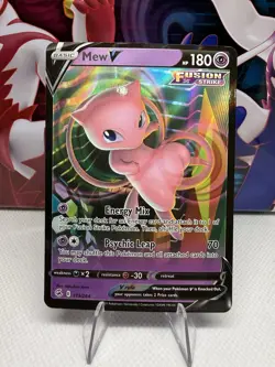 Mew V 113/264 Fusion Strike Pokemon Ultra Rare Near Mint - Image 1