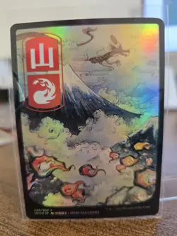 Mountain | Foil | Japanese Full Alt Art | Kamigawa: Neon Dynasty | 299/302 | MTG - Image 1