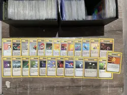 Huge Collection Bulk Lot of 688 Jungle/Team Rocket/ 1st ed Pokemon Cards Vintage - Image 3