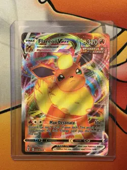 Pokemon TCG Flareon Vmax SWSH07: Evolving Skies 018/203 Ultra Rare - Image 1