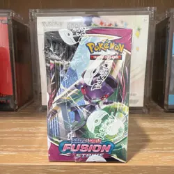 Pokemon TCG SWSH Fusion Strike Booster Box SEALED - Image 2