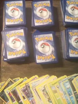 1000 Pokemon Cards Bulk Lot Common and Uncommon & 50+Holos! No Energies! - Image 2