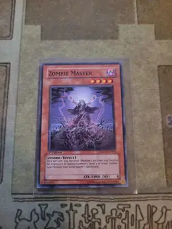 YUGIOH ZOMBIE MASTER SDZW-EN016 COMMON 1ST ED NM - Image 1