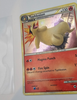 Typhlosion 32/123 HGSS Holo Rare Pokemon Card - Image 3