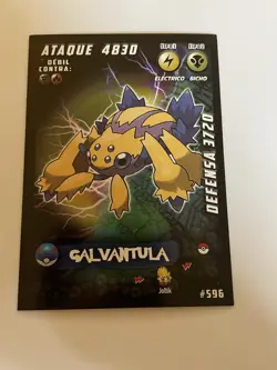 8 Pokemon Trading Card Mixed Lot Spanish Writing Excellent Near Mint Condition - Image 5