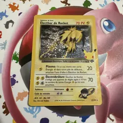 Carte Pokemon Electhor de Rocket 15/132 Celebrations 25 Ans Francaise - Image 1