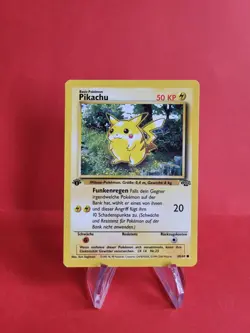 Pokemon Karten Sammlung - Starter Pikachu 60/64 1. Edition Jungle Exc-Near Mint - Image 1