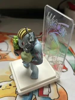 Pokemon TCG Machoke SV-P-072/SV-P & Figure "Collect 151" Statue only (NO card) - Image 2