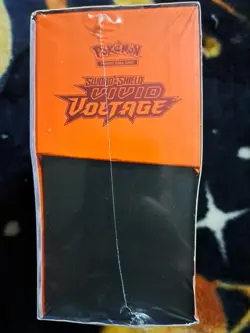 Pokemon TCG: Sword & Shield - Vivid Voltage Elite Trainer Box ETB - New Sealed - Image 4