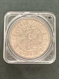 Gyarados NO.130 Pokemon Battle Coin Medal 1997 Japan Pokemon Rare Silver Color - Image 1