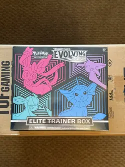 Pokemon Sword & Shield Evolving Skies Elite Trainer Box - Image 3