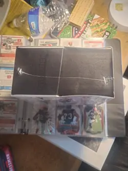 Pokemon 25th Anniversary Elite Trainer Box Celebrations 2021 Sealed unopened - Image 5