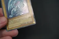 Carte YuGiOh Dragon blanc aux yeux bleus 1ere Edition DDK-C001 - HP/DAMAGED - FR - Image 5