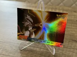 Mewtwo Strikes Back Topps Chrome Holo #7 Trying New Toy Pokemon Karten Sammlung - Image 5