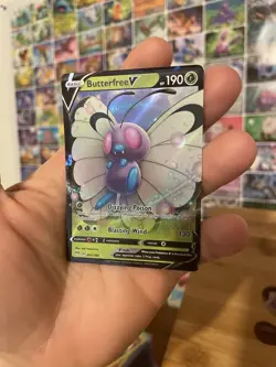 Pokemon TCG Butterfree v Darkness Ablaze Holo Ultra Rare Card 001/189 NM - Image 4
