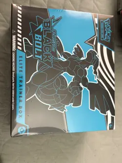 pokemon scarlet & violet black bolt elite trainer box - Image 1