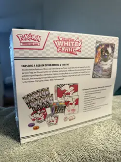 Pokemon Scarlet & Violet White Flare Elite Trainer Box 65 Cards English Reshiram - Image 2
