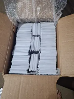 1100+ One Piece Cards Japanese And Some English Common And Un Common Cards - Image 1