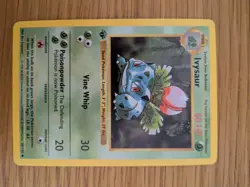 Pokemon TCG Ivysaur Base Set, 1st Edition Shadowless Card 30/102 - Image 1