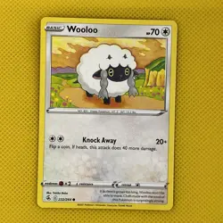 Wooloo 222/264 Common Fusion Strike 2021 Pokemon Card NM - Image 1