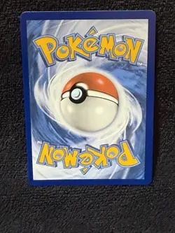 Pokemon TCG Mew VMAX 114/264 Fusion Strike Holo Card Raw NM - Image 2