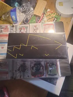 Pokemon TCG: 25th Anniversary Celebrations Elite Trainer Box (2021) Sealed - Image 4