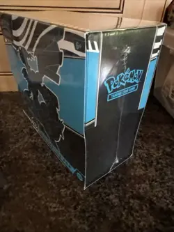 Pokemon Center Black Bolt Elite Trainer Box ETB Set New & Sealed - Image 4