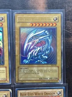Blue-Eyes White Dragon x8 Mint to Played, all Holos - Image 5