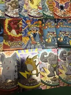 Topps TV Animation Edition Pokemon Card Lot Of 100+ - MP/HP/Damaged - As Is - Image 5