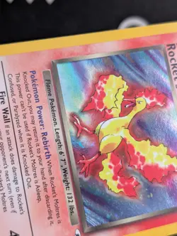 Rocket's Moltres 012/132 Gym Heroes Pokemon NM Unlimited Holo Swirl - Image 4