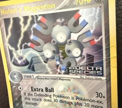 Holon's Magneton Pokemon Card - 22/113 Delta Species Reverse Holo (2005) - Image 2