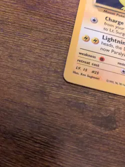 Pokemon TCG 2000 Lt. Surge's Pikachu Gym Heroes 81/132 - Image 4