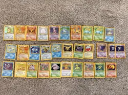 Pokemon Base Set 32 Card Lot Charizard Blastoise Venusaur Holo Regular 1999 - Image 1