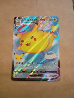 Pikachu Holo Flying Pikachu VMAX 007/025 Pokemon Celebrations - Image 1
