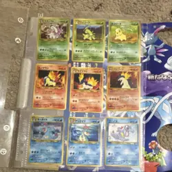 Pokemon Card Neo Binder 9-Pocket Gold Blue Bayleef Chikorita Meganium Cyndaquil - Image 3