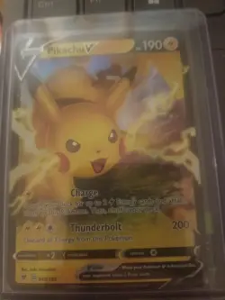 Pikachu V, Ultra Rare, SWSH04: Vivid Voltage, Pokemon Card - Image 1