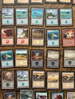 Vintage 90s Magic: The Gathering Mixed Card Lot. - Image 4