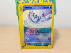 Totodile 135/165 Expedition Pokemon Card Reverse Holo Foil Rare LP - Image 1