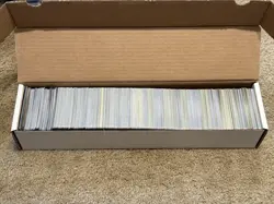 huge pokemon card lot 800-1000 Cards! With Modern And Vintage ! No Energy’s! - Image 2